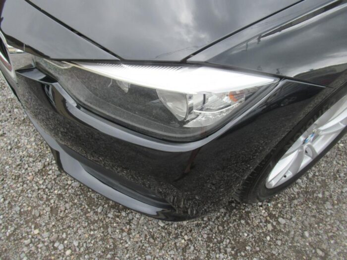 BMW 320d Touring LOUNGE PLUS 163 CH – Image 17