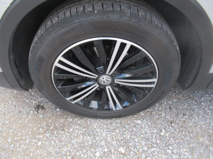 Volkswagen Tiguan 150 CH CARAT EXCLUSIVE ORIGINE FRANCE – Image 20
