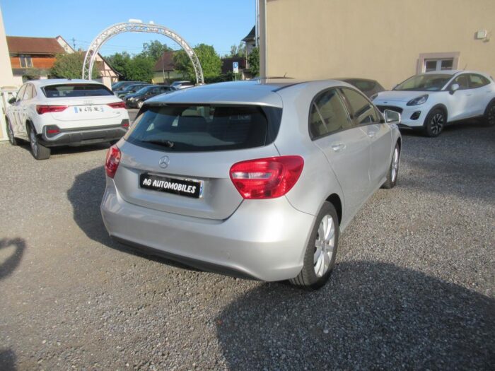 Mercedes Classe A 180 INTUITION 109 CH ORIGINE FRANCE – Image 4