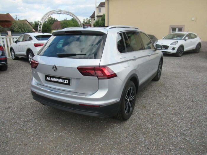 Volkswagen Tiguan 150 CH CARAT EXCLUSIVE ORIGINE FRANCE – Image 4