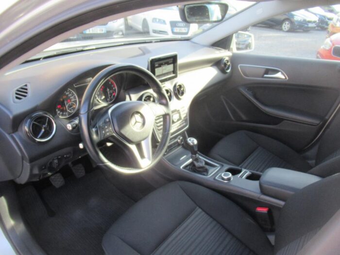 Mercedes Classe A 180 INTUITION 109 CH ORIGINE FRANCE – Image 7