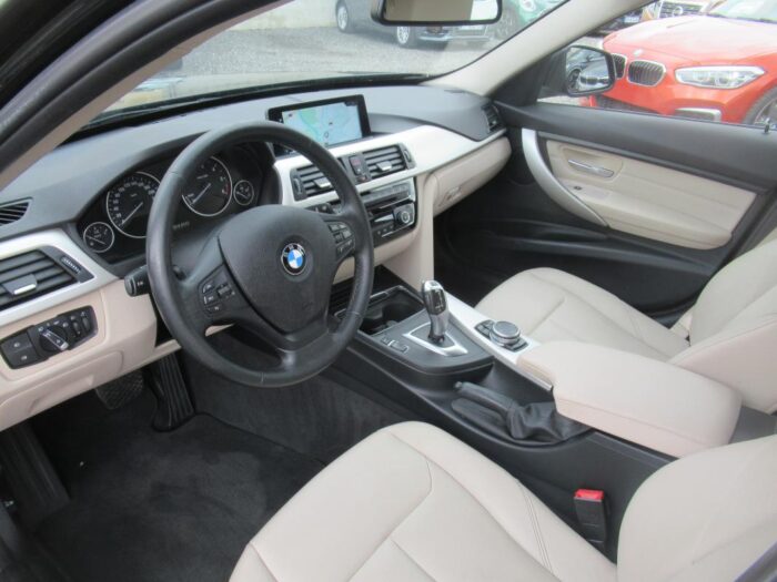 BMW 320d Touring LOUNGE PLUS 163 CH – Image 8