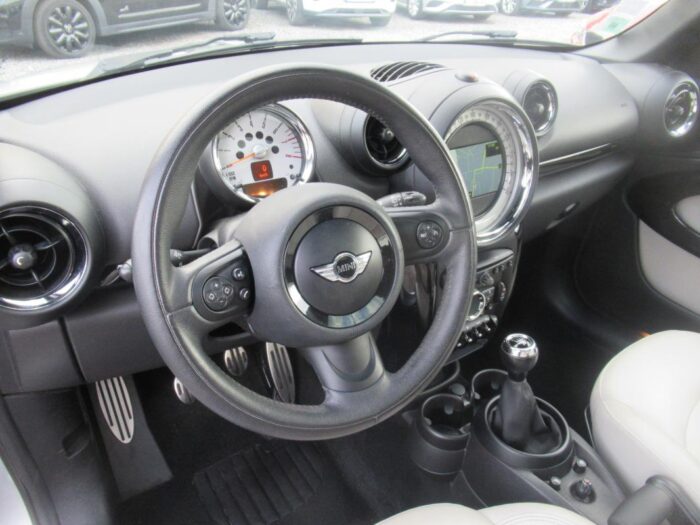 Mini Paceman 184 CH RED HOT CHILI – Image 11