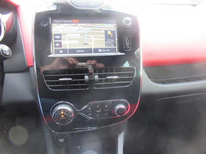 Renault Clio 1.2 TCE 120 CH INTENS 1ERE MAIN FRANCE – Image 12