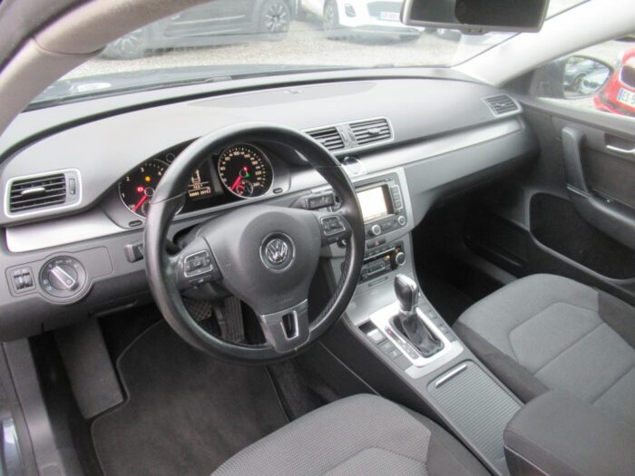 Volkswagen Passat 2.0 TDI BLUEMOTION 140 CH – Image 12