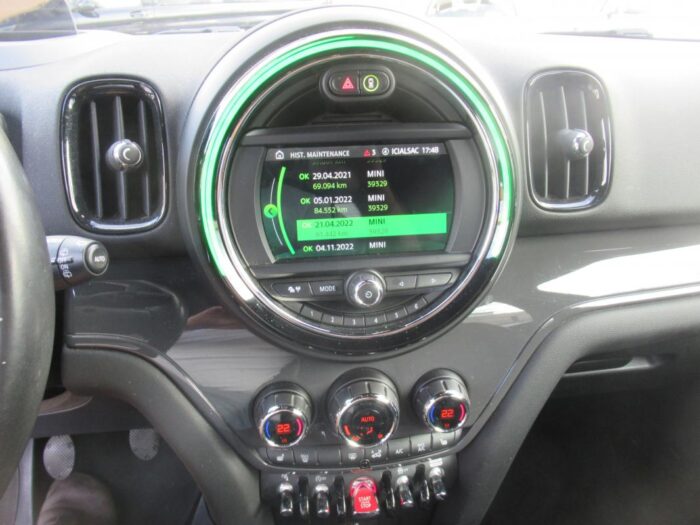 Mini Countryman 136 CH PACK CHILI ALL4 – Image 14