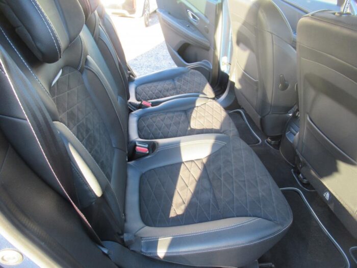 Renault Grand Scénic 140 CH BACK EDITION – Image 9