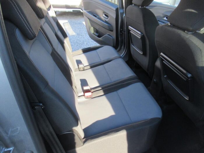 Dacia Jogger TCE 110 CH 7 PLACES 15000 KMS – Image 10