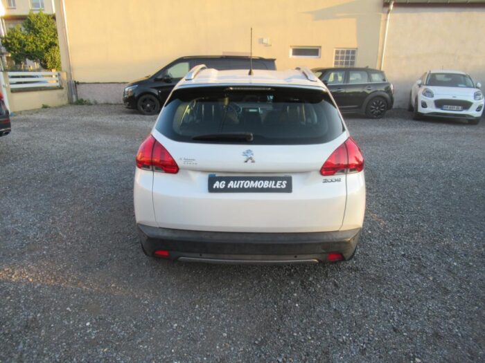 Peugeot 2008 ALLURE 82 CH – Image 6