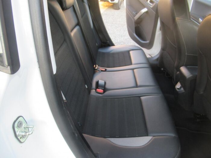 Peugeot 2008 ALLURE 82 CH – Image 9