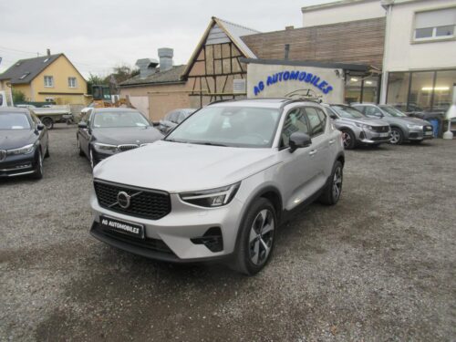 Volvo XC40 ULTIMATE B4 AWD 197 CH 1ERE MAIN FRANCE 34900 euros