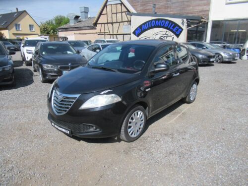 Lancia Ypsilon 69 CH 1ERE MAIN FRANCE 4900 euros
